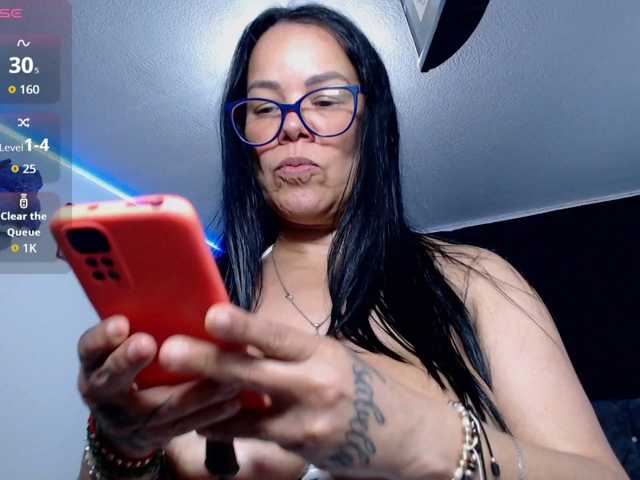 sofia-lopez70 webcam bongacams model stream image