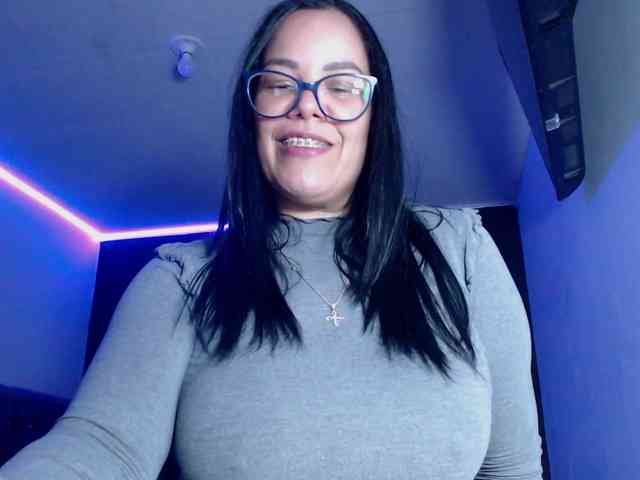 sofia-lopez70 webcam