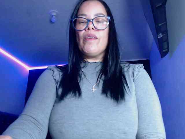 sofia-lopez70 webcam