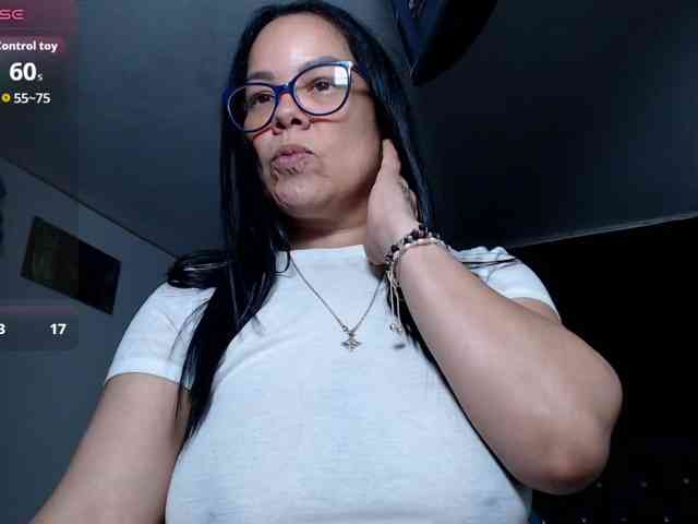 sofia-lopez70 webcam