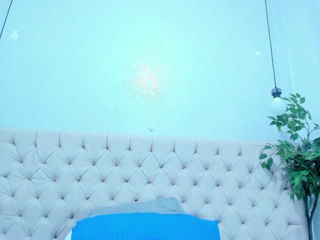 Anggie-Miller live cam on BongaCams