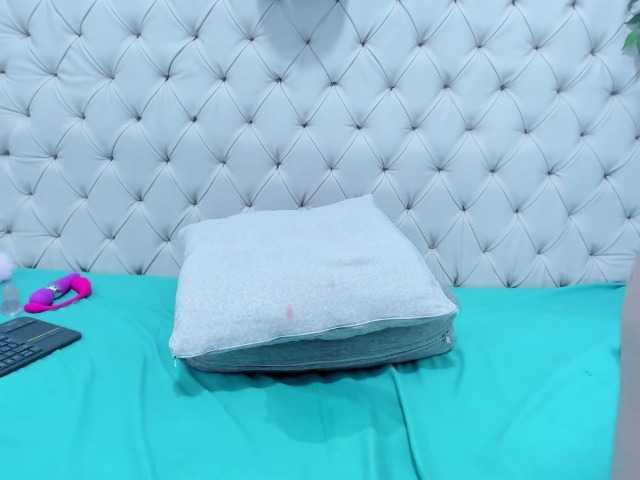 Anggie-Miller webcam
