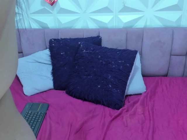 Anggie-Miller webcam