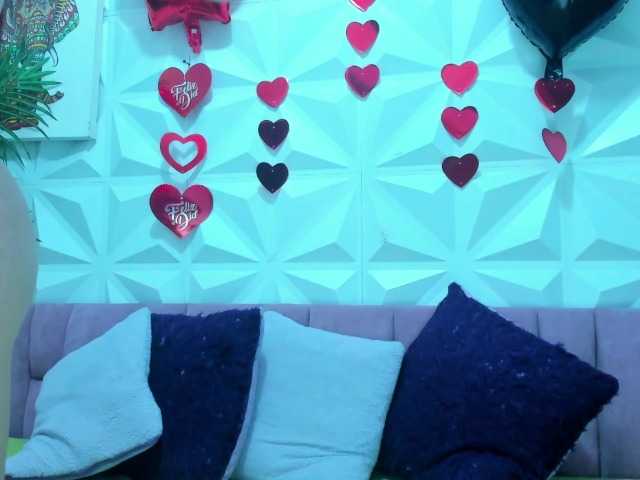 Anggie-Miller's BongaCams show and profile