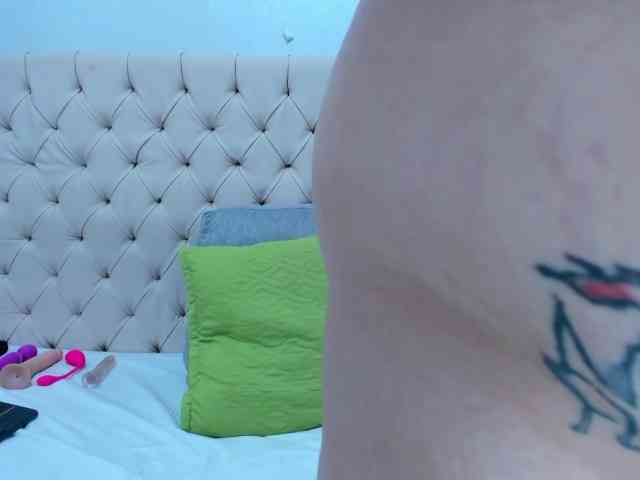 Anggie-Miller webcam