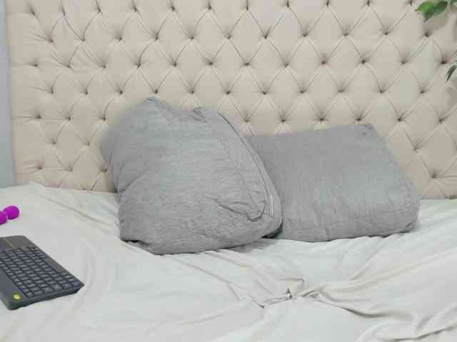Anggie-Miller webcam