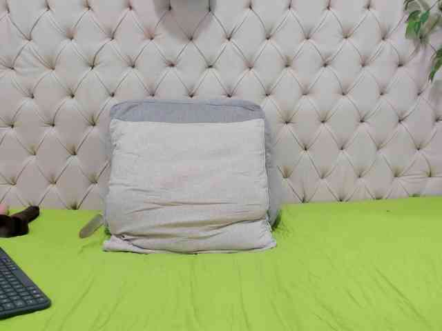 Anggie-Miller webcam
