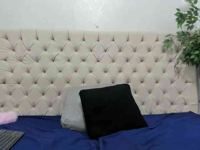 Anggie-Miller webcam