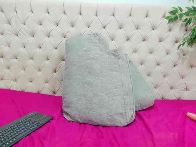 Anggie-Miller webcam