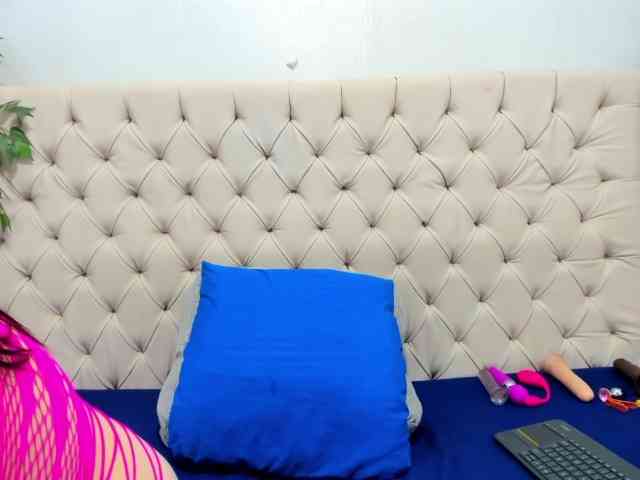 Anggie-Miller webcam