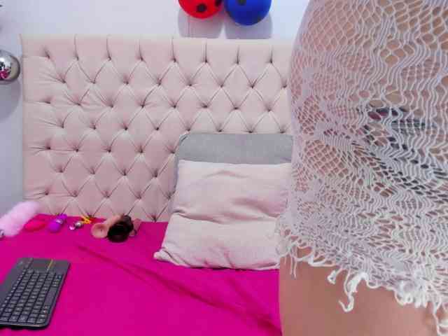 Anggie-Miller webcam