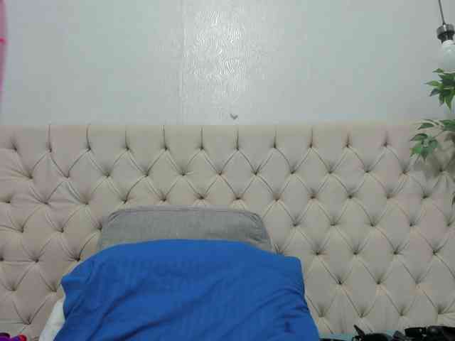 Anggie-Miller webcam