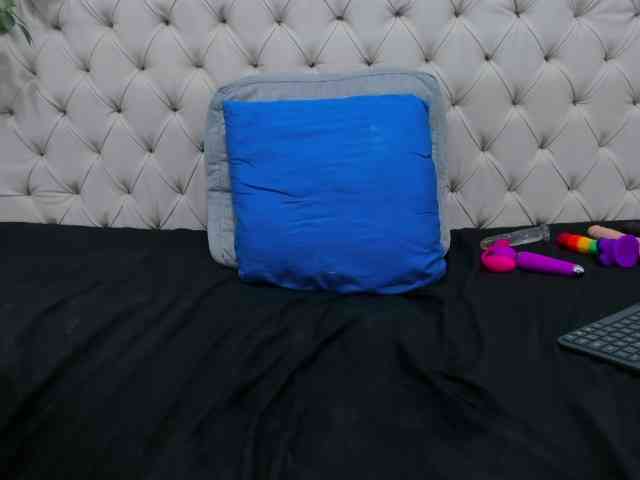 Anggie-Miller webcam