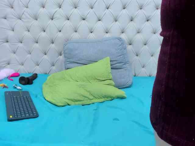 Anggie-Miller webcam