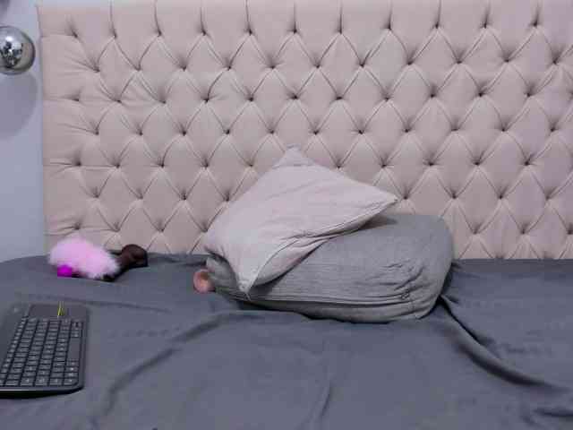 Anggie-Miller webcam