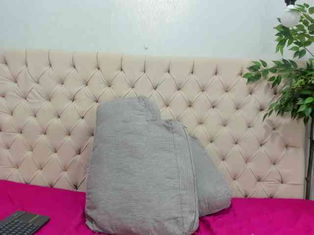 Anggie-Miller webcam
