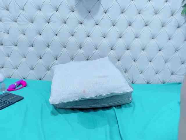 Anggie-Miller webcam