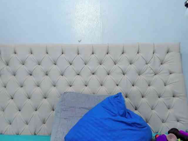 Anggie-Miller webcam