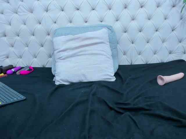 Anggie-Miller webcam