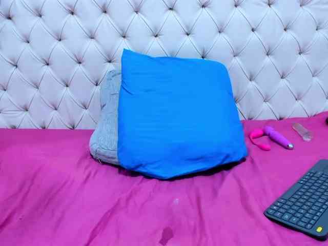 Anggie-Miller webcam