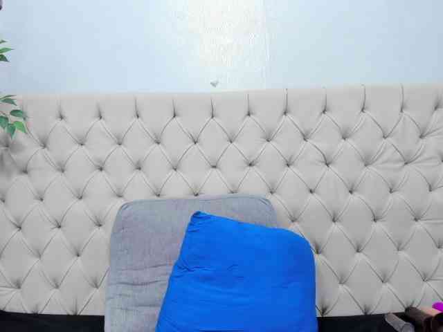 Anggie-Miller webcam
