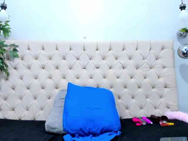 Anggie-Miller webcam