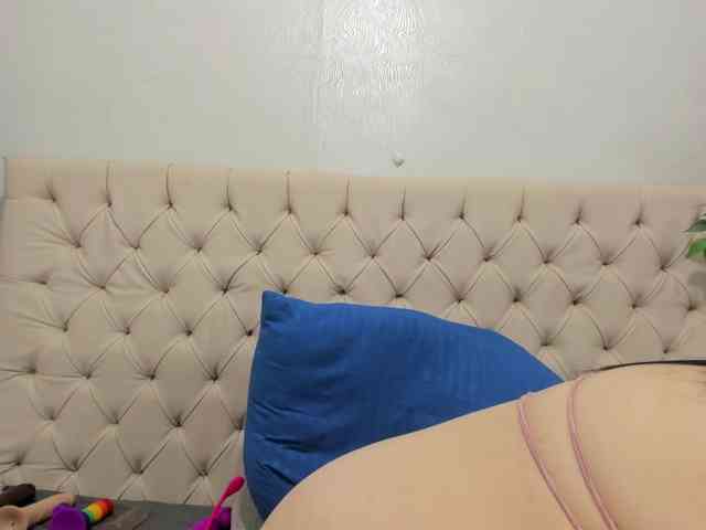 Anggie-Miller webcam