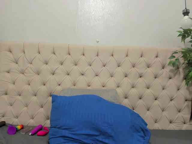 Anggie-Miller webcam