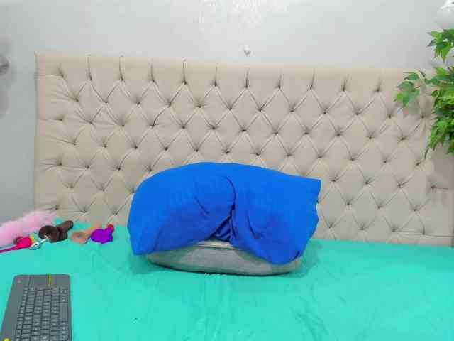 Anggie-Miller webcam