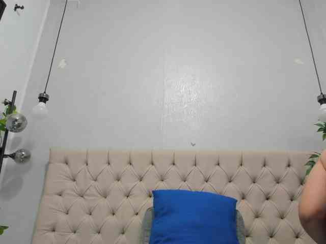 Anggie-Miller webcam
