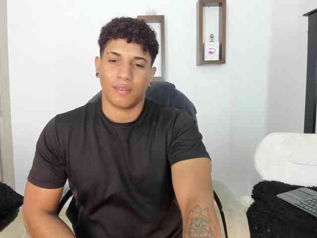 yoximanuelprime Sex Cam Show