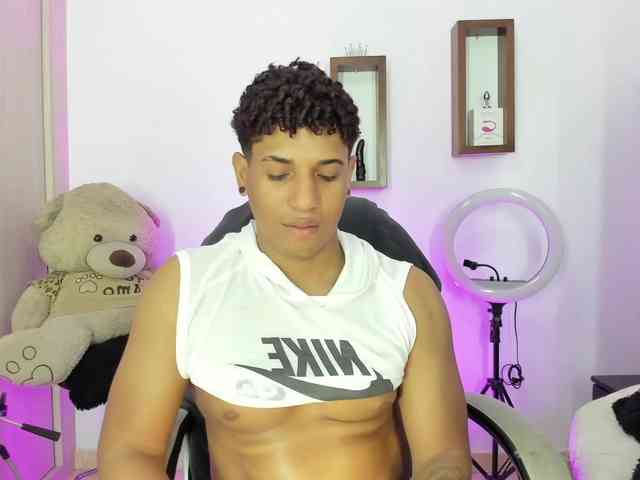 yoximanuelprime Sex Cam Show