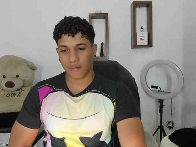 yoximanuelprime Sex Cam Show