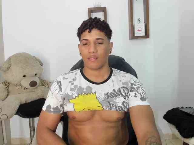 yoximanuelprime Sex Cam Show
