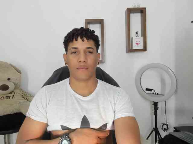 yoximanuelprime Sex Cam Show