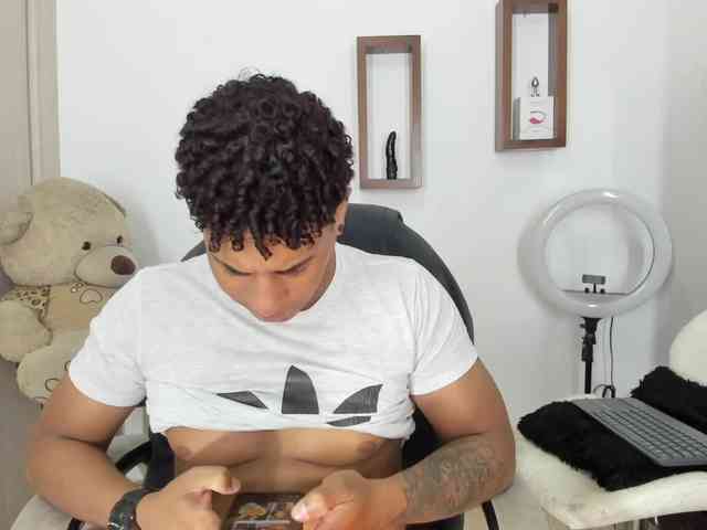 yoximanuelprime Sex Cam Show