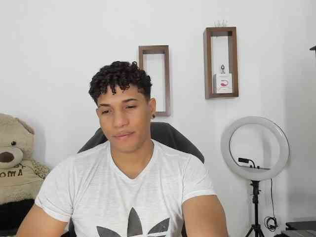 yoximanuelprime Sex Cam Show