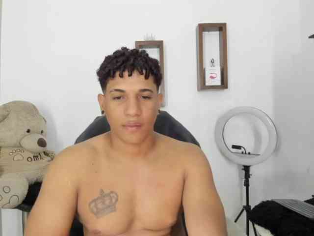 yoximanuelprime Sex Cam Show