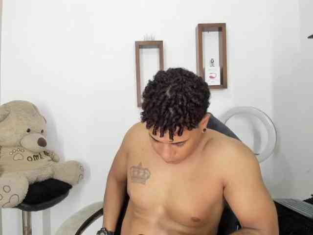 yoximanuelprime Sex Cam Show