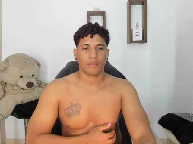 yoximanuelprime Sex Cam Show