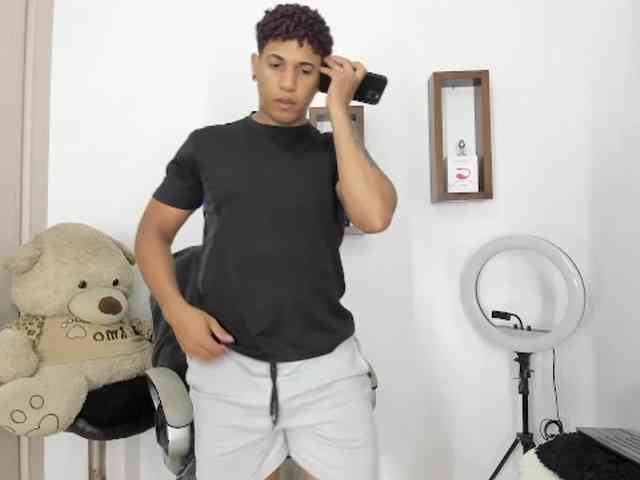 yoximanuelprime Sex Cam Show