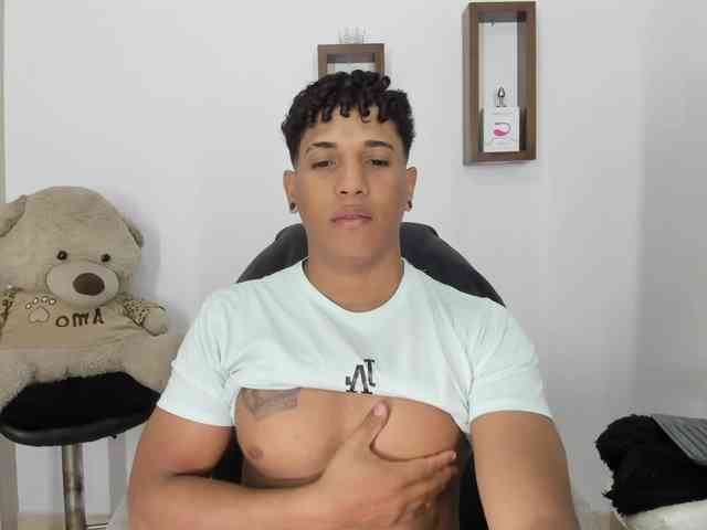 yoximanuelprime Sex Cam Show