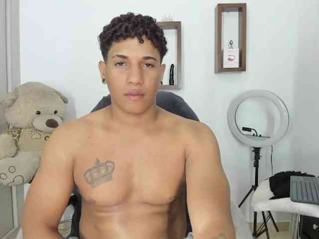 yoximanuelprime Sex Cam Show