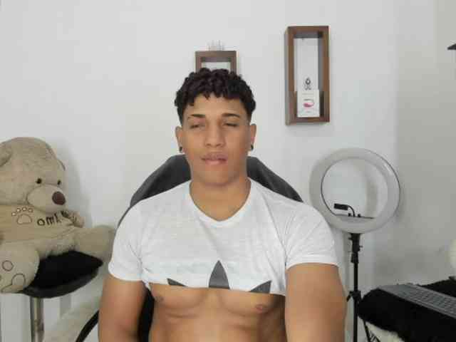 yoximanuelprime Sex Cam Show