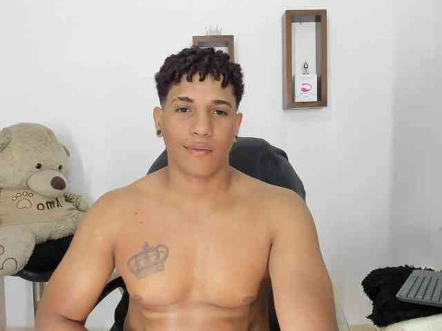 yoximanuelprime Sex Cam Show