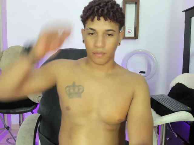 yoximanuelprime Live Webcam on BongaCams