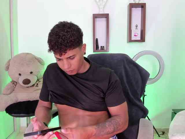 yoximanuelbigcock