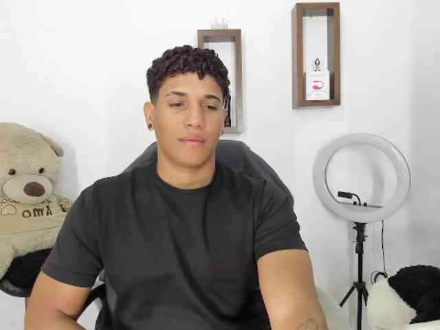 yoximanuelprime Sex Cam Show