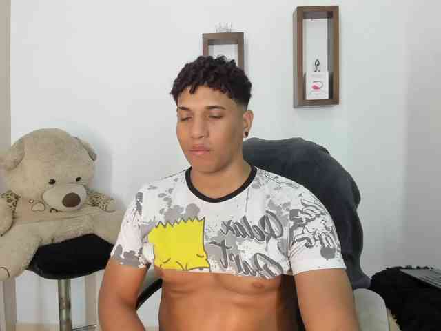 yoximanuelprime Sex Cam Show