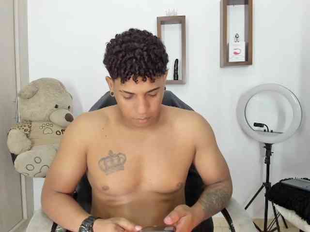 yoximanuelprime Sex Cam Show